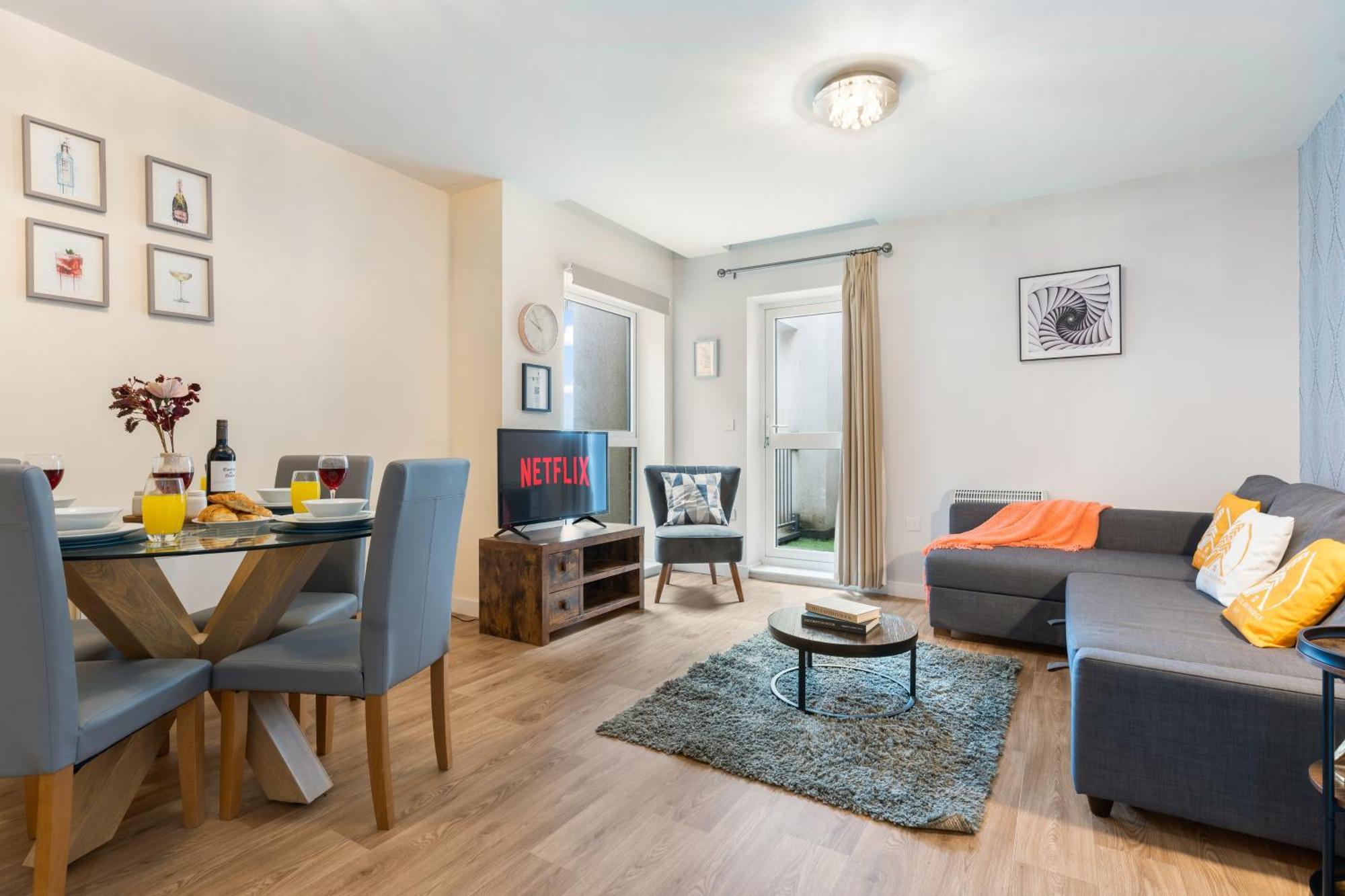 247 Serviced Accommodation In Telford 2 Bedroom Apartment Ngoại thất bức ảnh